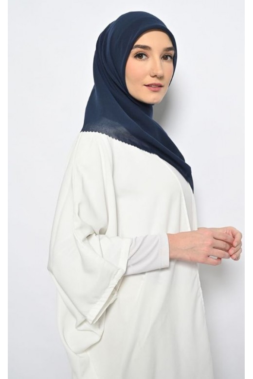 Hijab Segi 4 Voal Gucci Lasercut Black 